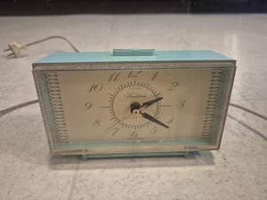 1950s Blue Sears Tradition Ingraham Electric Alarm Clock Vintage - Picture 1 of 8