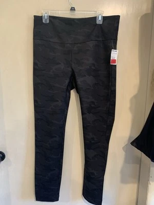 NEW Women's Nicole Miller Size Large Camo Pull On Stretch Tapered Leggings Pants - Image 1 of 4