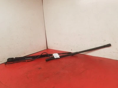 LANDROVER RANGE ROVER SPORT BRAZO LIMPIAPARABRISAS DELANTERO OFFSIDE 2024 5 PUERTAS Foto 1 de 4