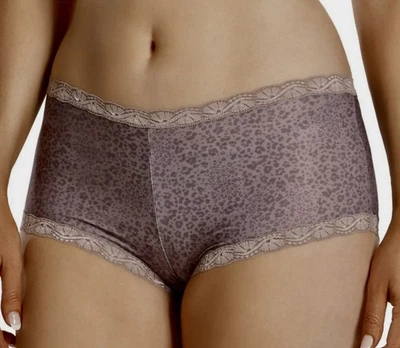 Panty corto MAIDENFORM Fabulous Fit clásico con ribete de encaje moca helada para mujer S L 7 Foto 1 de 4