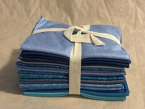 16 pc Fat Quarter Bundle Cotton Fabric Blue - Picture 1 of 1