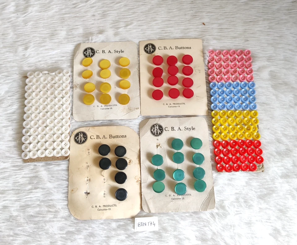 Vintage Buttons Multi Color Round Buttons Decorative Collectibles 275 Pcs BTN174 - Image 1 of 4