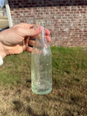 Botella de Coca Cola lado recto Jackson MS Foto 1 de 3