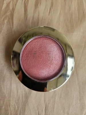 Rubor en polvo al horno Milani en luminoso Foto 1 de 4