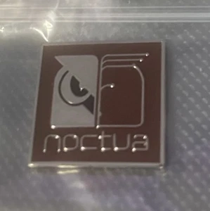 Limited time Offer 1pcs Genuine Noctua Owl Metal Badges Sticker (2.5cm X 2.5cm) - Afbeelding 1 van 3