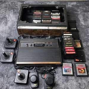 Consola Atari 2600 40+ Games Miner 2049er Spider-man Mario Bros Donkey Kong E.T. - Imagen 1 de 24