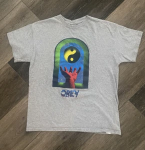 Obey Gray T-Shirt Yin Yang Peace Youth Large - Picture 1 of 5