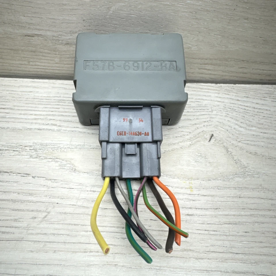 #F57B-6912-BA 福特探险者 4x4 4WD 转移箱继电器模块 1999 2000 2001 — 第 1/2 张图片