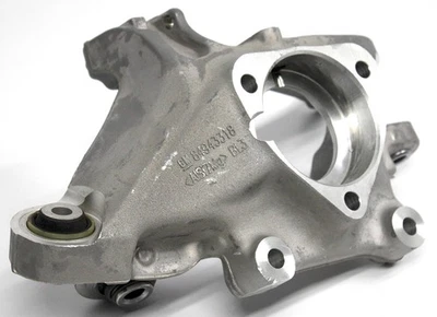 OEM Left Driver Side Rear Knuckle/Stub For Chevrolet, Cadillac Blazer, XT6 Foto 1 de 4