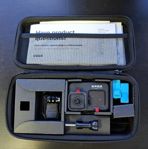 HERO9 64GB GoPro Black Waterproof Action Camera Card Extra Battery - Picture 1 of 4