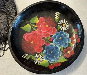 BATEA TRAY WOOD MADE IN MEXICO HAND PAINTED VIBRANT FLORAL RED-BLUE-GREEN 10" - Picture 1 of 5