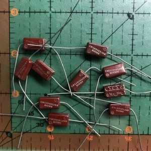 150pF 500v 5% El Menco Condensatore Mica Argento Assiale .15nF CM15B151JN3 Audio 10pz - Foto 1 di 3