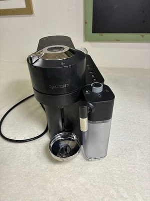 Nespresso Vertuo Lattissima Coffee and Espresso Maker by De'Longhi VG Condition - Image 1 of 4