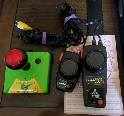 Frogger Y Atari Paddle Games Plug-N-Play TV Arcade Juego Probado Funcionando Foto 1 de 4