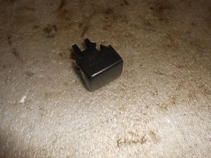 Tappo cieco interruttore cieco Saab 9-3 93 anno 1998-2003 anteriore sinistro - Foto 1 di 2