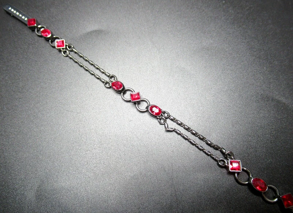 Pulsera GIVENCHY Cristal Rojo Foto 1 de 4