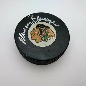 CHICAGO BLACKHAWKS MURRAY BANNERMAN Autographed Blackhawks Puck - Picture 1 of 7