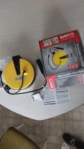 New Bayco Metal Cord Reel Retract Extension Cord 30 Feet LED Power Indicator - Picture 1 of 11