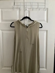 NWT Anne Klein Light green Knit Vest/Sleeveless Pullover Size L - Picture 1 of 5