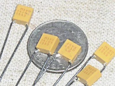 5 CONDENSADORES CERÁMICOS MILITARES .1UF 100NF 50V MIL M39014/01-1553 CKR05BX104KR 104 Foto 1 de 4