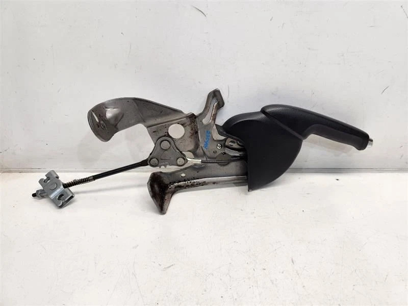 Honda Accord 2009 (sedán/2,4 L/AT) manija de freno de emergencia *negro* Foto 1 de 4