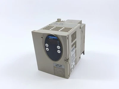 Accionamiento de frecuencia variable Schneider / Telemecanique ATV31HU15N4 1,5 kW / 2 HP Foto 1 de 4