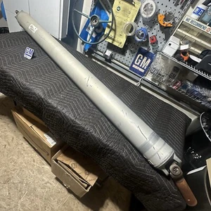 03-05 Chevrolet Silverado SS AWD Rear Aluminum One Piece Driveshaft 143.5″ WB 40 - Picture 1 of 18