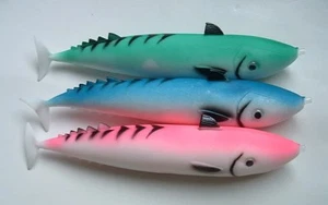New Soft Plastic Deep Trolling Fishing Lure Bait 8" Pink Blue Green - Picture 1 of 1