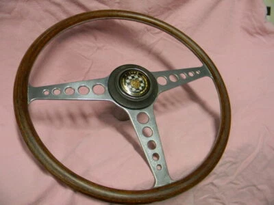 EARLY JAGUAR '61 '62 XKE E TYPE  STEERING WHEEL  FLAT FLOOR  / SBL OBL OTS FHC - Image 1 of 4