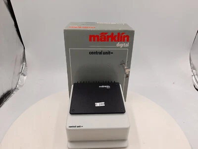 Märklin 6027 digital Central Unit für Gleichstrom ohne Anleitung (E289) - Bild 1 von 3