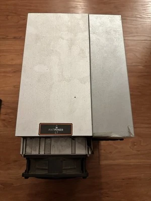 Bitmain Antminer L7 9.05Gh Litecoin Scrypt Miner LTC DOGE Used - Image 1 of 2