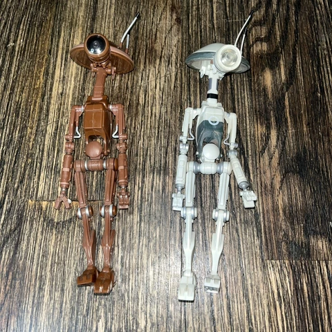 Star Wars Episode 1 7” Pit Droid Lot White & Brown 1999 Hasbro Cover