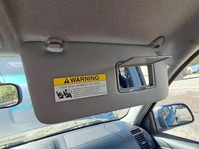 Viseira solar de passageiros Honda CR-V 2005-2006 cinza usada fabricante de equipamento original 268-10055R - Imagem 1 de 4