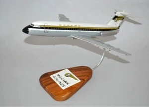 Mohawk Airlines BAC-111 Old Livery Desk Top Display Jet Model 1/100 SC Airplane - Picture 1 of 9