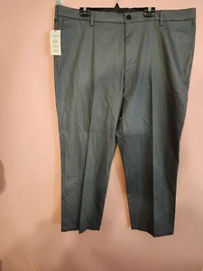 Dockers Signature Khaki Classic Fit Men’s Pants. Size 44×30 - Picture 1 of 10