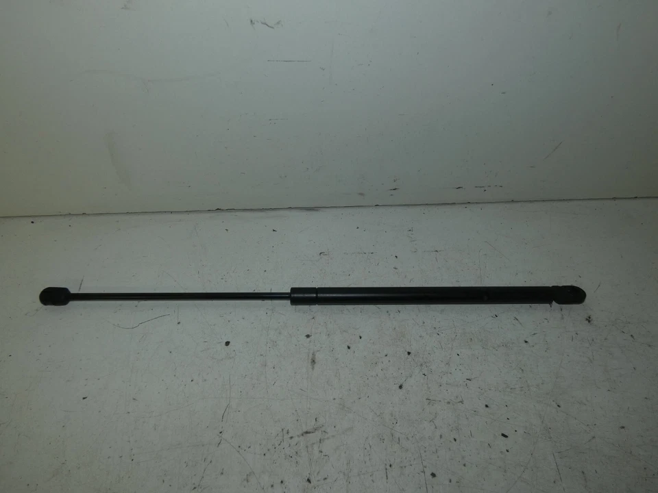 Ammortizzatore portellone 3 porte logo Honda GA3 anno 1998 - Immagine 1 di 1