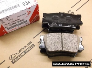 Lexus ES350 ES300H (2013-2018) OEM Genuine REAR BRAKE PADS / PAD SET 04466-33200 - Picture 1 of 1