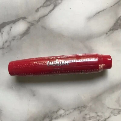 Revlon Kiss Cushion Lip Tint Crimson Feels 260 NEW - Image 1 of 2
