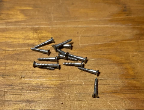 Wood Screws Flat Head Slotted # 1 X 1/2”  Plain Steel Cover