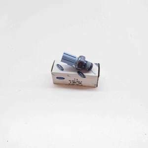 Ford Mustang Mk6 Öldruckschalter ASSY 2364760 GC3A-9278-BA NEUE EREKTE - Picture 1 of 9