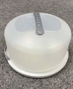 Sterilite Cake Server Holder Carrier 12" Diameter in White & Gray Plastic - Picture 1 of 2