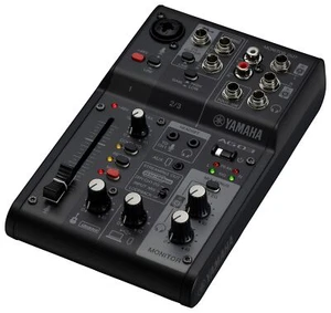 YAMAHA Live Streaming Mixer 3 Channel Black AG03MK2 B 3.5mm Audio USB-C NEW - Picture 1 of 3