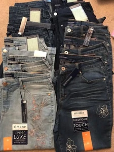 Bandolino Women Simone Curvy Skinny Skimmer Cuff Hem,  HYDE (blue) Sz 8-12 NWT - Picture 1 of 15