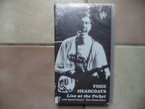 Thee Headcoats / Thee Headcoatees - Live At The Picket VHS  - Bild 1 von 2