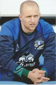 EVERTON & SLOVAKIA: JAN MUCHA SIGNED 6x4 ACTION PHOTO+COA - Picture 1 of 1