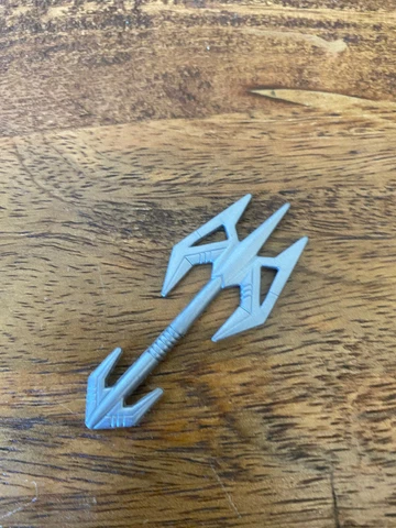 1986 Battle Beasts Colonel Bird Sword Axe Accessory Part Cover