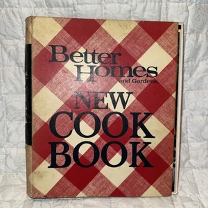 1972 Better Homes and Gardens New Cook Book Fifth Printing Spiral bound book - Imagen 1 de 4