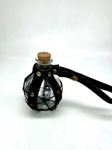 Artisan Renaissance Fair Trink- oder Giftflasche mit Ledergürtelschlaufe - Bild 1 von 6