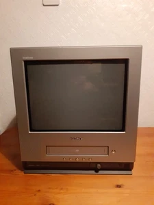 SONY KV-14FV1U 14" CRT TRINITRON TV VHS  COMBI GAMING - Picture 1 of 10