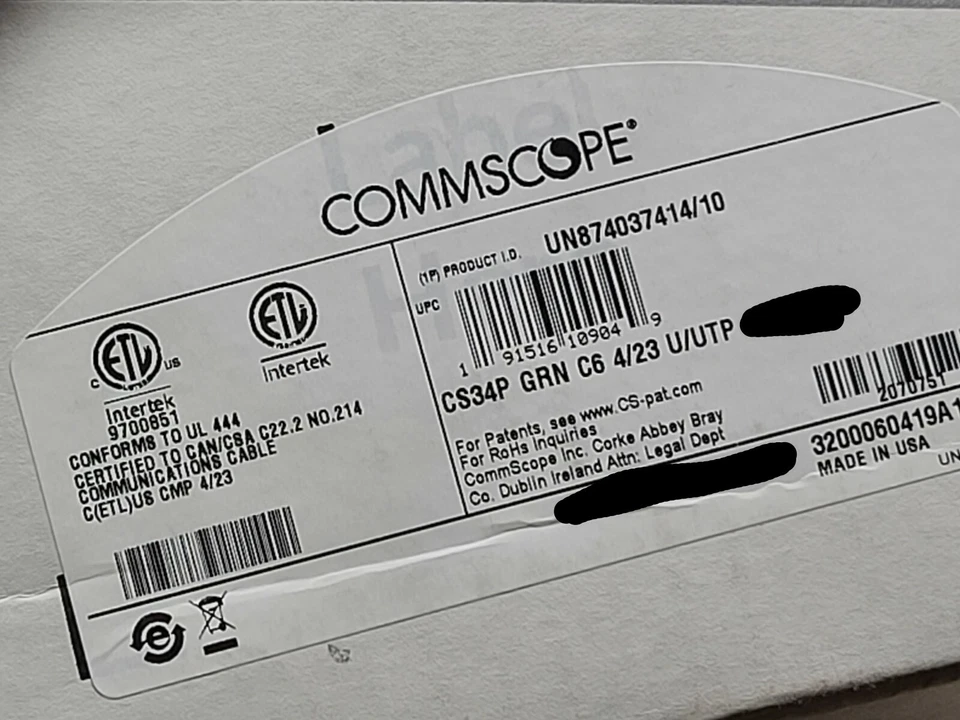 Cable de red Commscope CS34P 23/4P Cat6 U/UTP WebTrak Plenum CMP verde/100 pies Foto 1 de 4